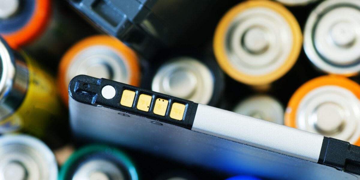 Lithiumbatterien und -akkus erfordern eine sachgemäße Entsorgung (Foto: karichs (AdobeStock))