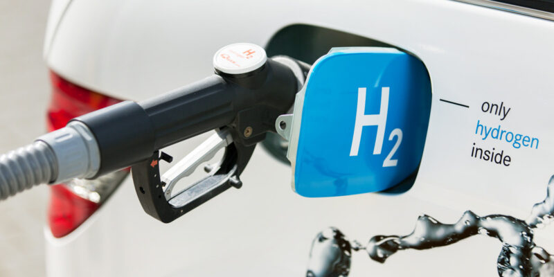 Bis Ende 2022 soll es über 100 Wasserstofftankstellen in Deutschland geben (Foto: Krumbholz (H2 MOBILITY))
