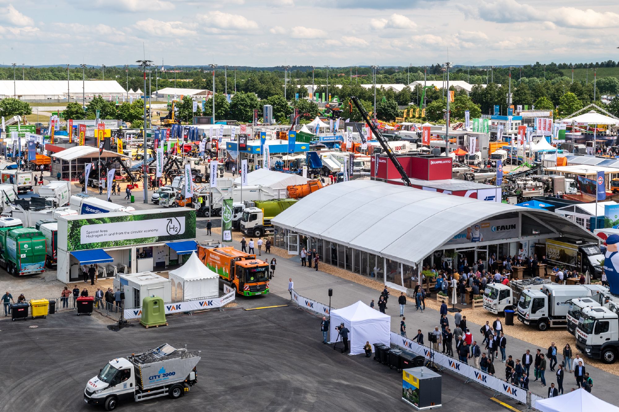 Episode 2 Quo vadis Sonderabfälle? Live von der IFAT 2022